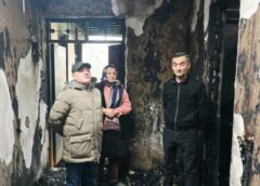 İcra başçısı Yuxarı Sarıcalı kəndində evi yanan ailəni ziyarət edib