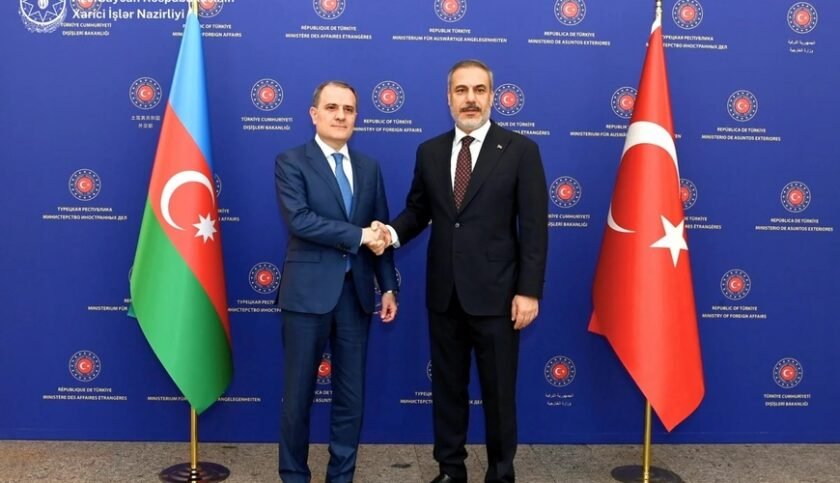 SON DƏQİQƏ! Ceyhun Bayramov Hakan Fidanla danışdı