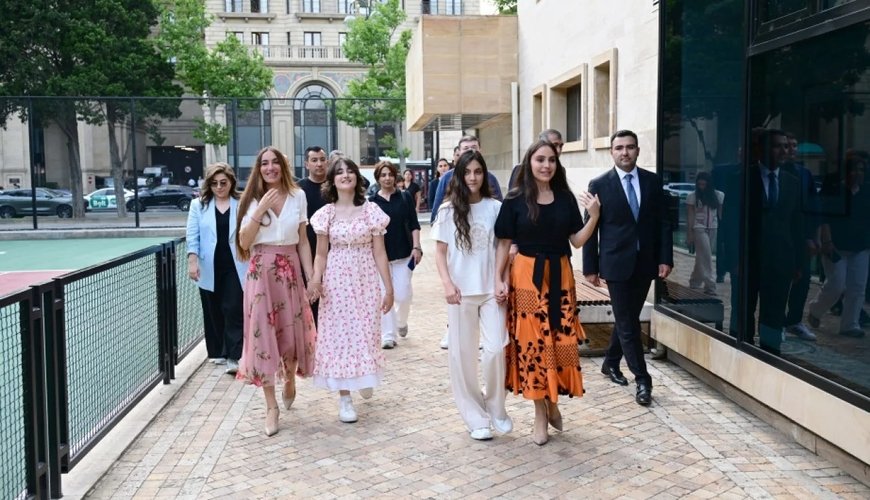 Leyla və Arzu Əliyevalar Dənizkənarı Milli Parkda -FOTOLAR