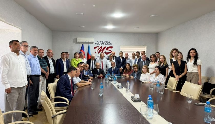 Azərbaycan Mətbuat Şurasında Rauf Arifoğlunun 60 illik yubileyi qeyd olundu-FOTOLAR