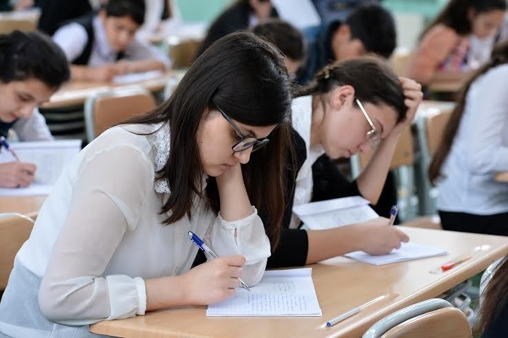 Azərbaycanda bəzi ixtisaslar tarixə qovuşa bilər – XƏBƏRDARLIQ