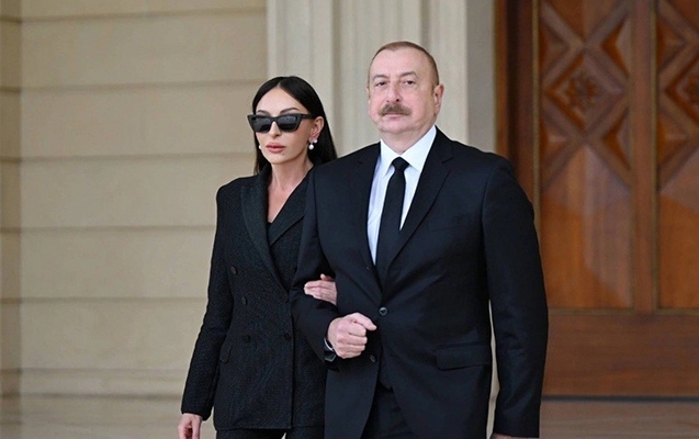 Prezidentlə xanımının şərəfinə dövlət ziyafəti verildi