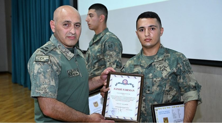 “Ehtiyat zabit hazırlığı kursu”nun növbəti buraxılış mərasimi keçirilib