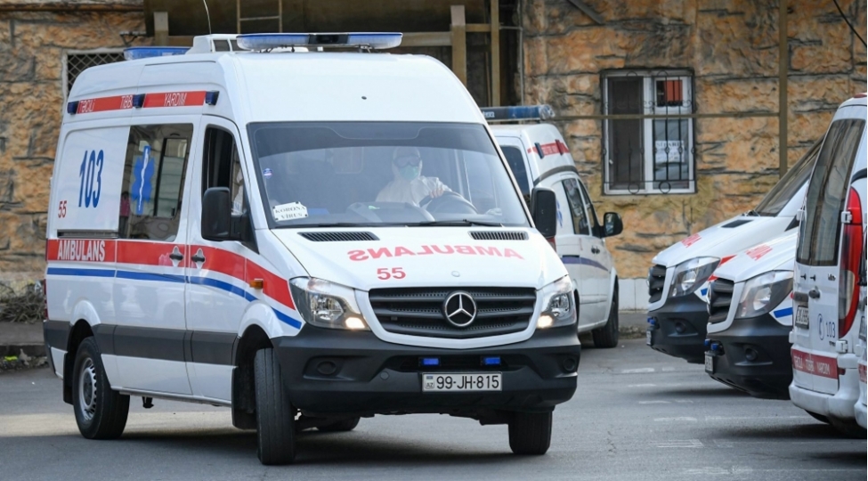 Güclü külək səbəbindən…