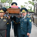 Zakir Həsənovla Elçin Quliyev generalın dəfnində – Fotolar