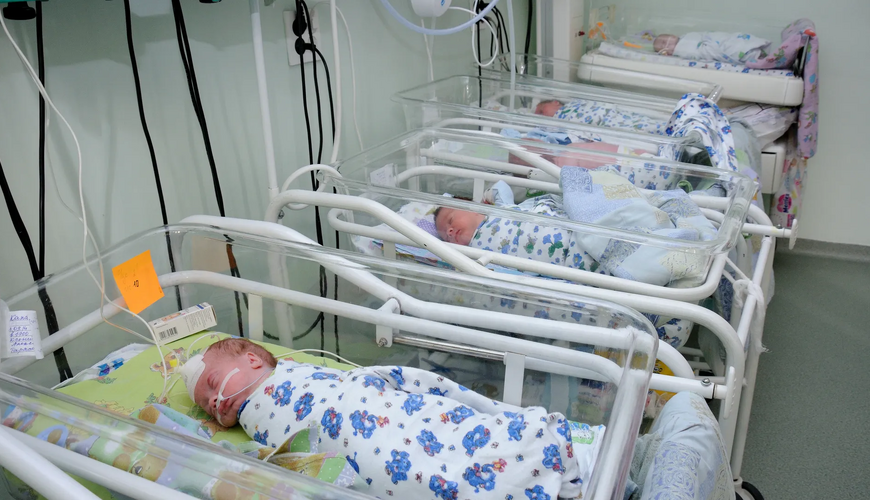 Pakistanda DƏHŞƏT: Xəstəxanada partlayış – 14 körpə diri-diri yandı