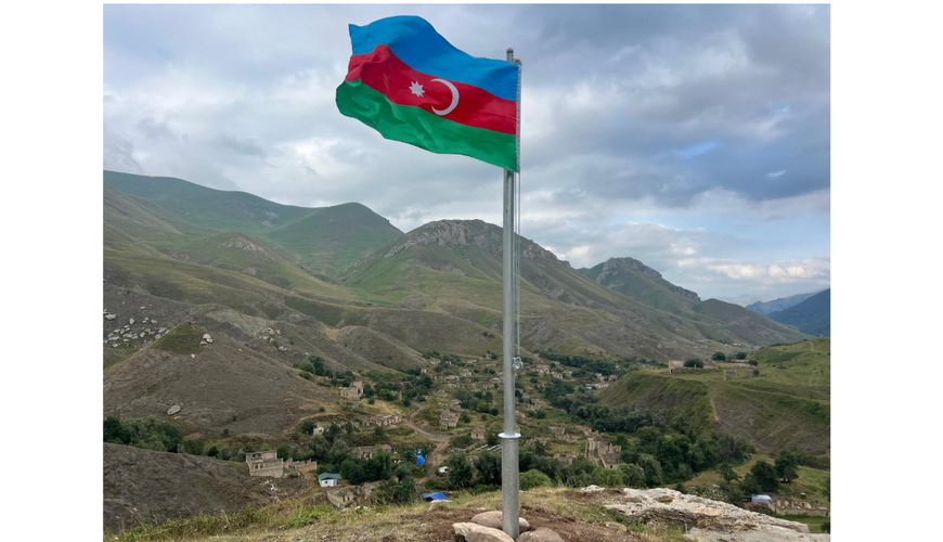Başlıbel zirvəsində Azərbaycan bayrağı ucaldıldı – FOTO