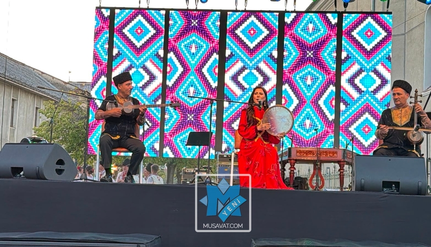 Azərbaycan muğamı Rumıniyanı heyran etdi – Festivalda qürur dolu anlar – VİDEO