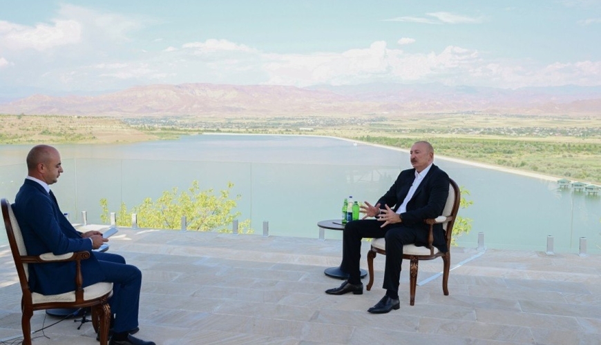 Prezident İlham Əliyev Naxçıvanda Azərbaycan Televiziyasına müsahibə verib – FOTO