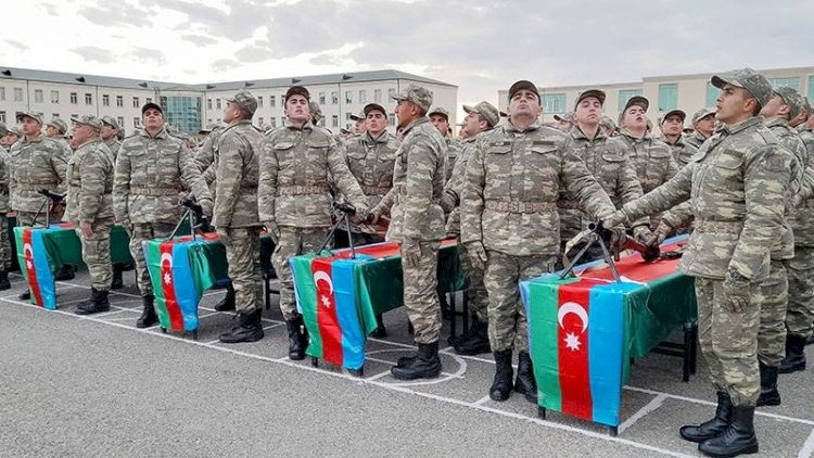 Bu şəxslər hərbi xidmətdən azaddır – QANUN