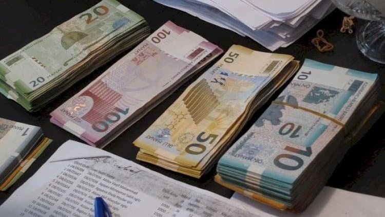 Nazirlik bu şəxslərin hesabına pul köçürdü – Məbləğ və say açıqlandı