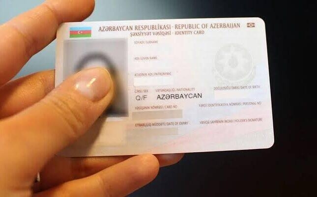 Azərbaycanda şəxsiyyət vəsiqəsində ana adı da yazılacaq?