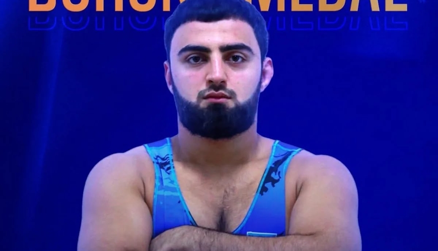 Azərbaycanın daha iki güləşçisi medal qazanıb