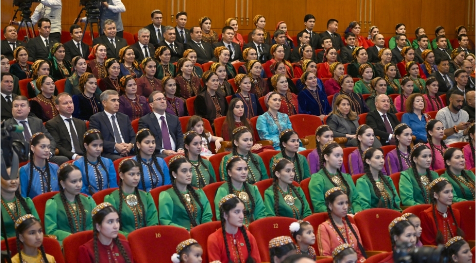 Aşqabadda Türkmənistan Dövlət Simfonik Orkestrinin konserti olub