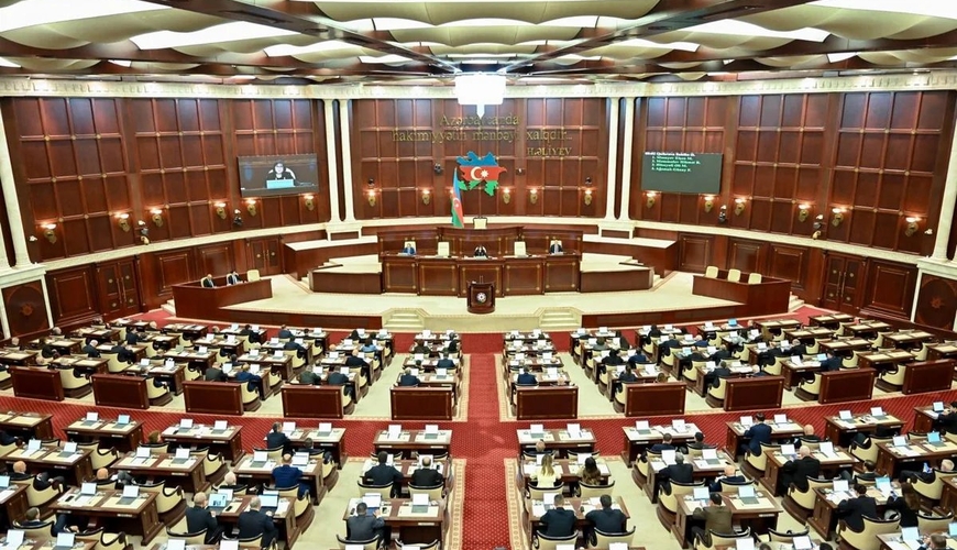 “Müddətin iki ilə endirilməsi bu problemi həll etmir” – Deputatdan VACİB ÇIXIŞ