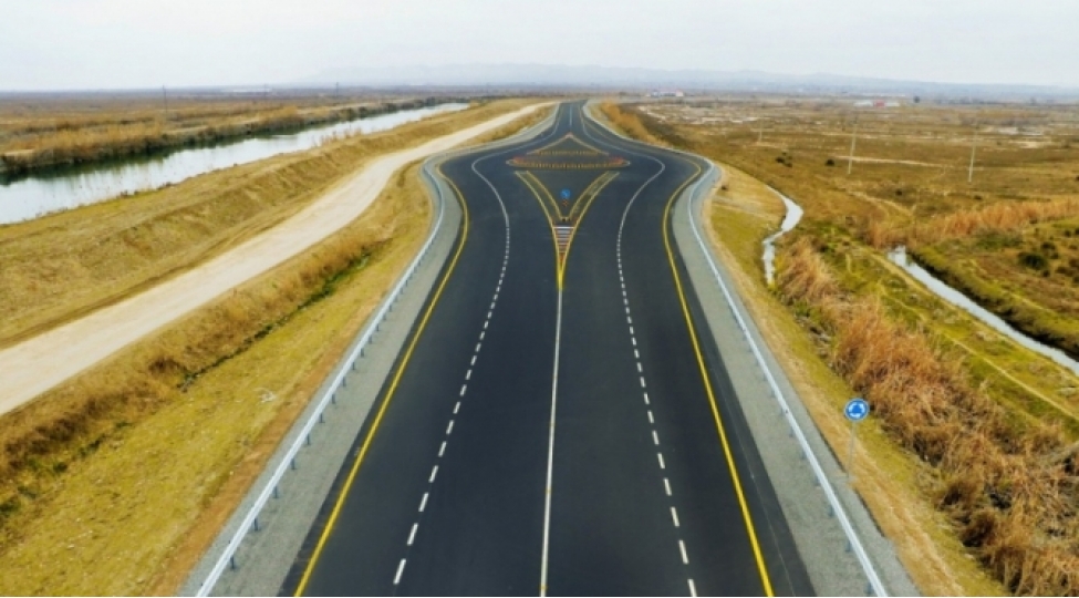 Sürət, rahatlıq və seçim imkanı: Ödənişli yollar sürücülərə bunları vəd edir